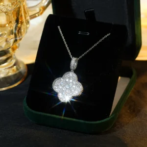 Pavé Necklace