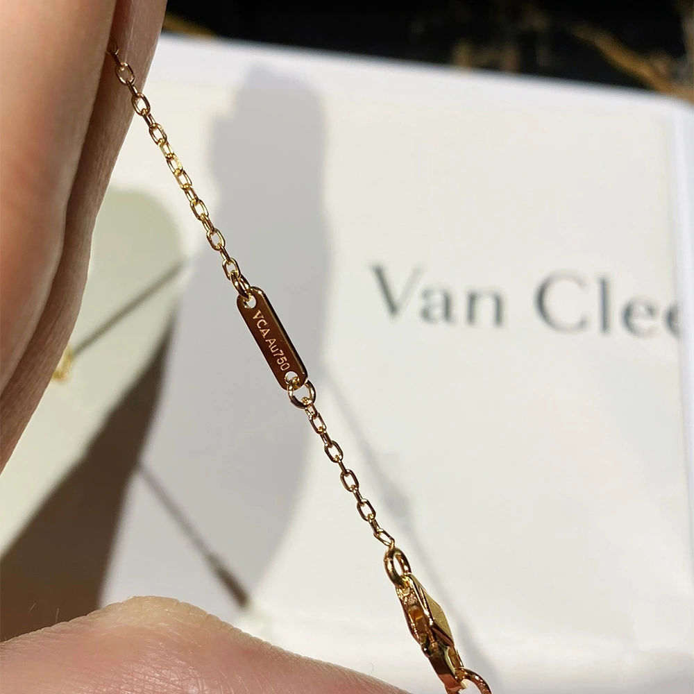 Carnelian Clover Necklace