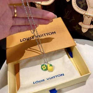 Pendant Necklace
