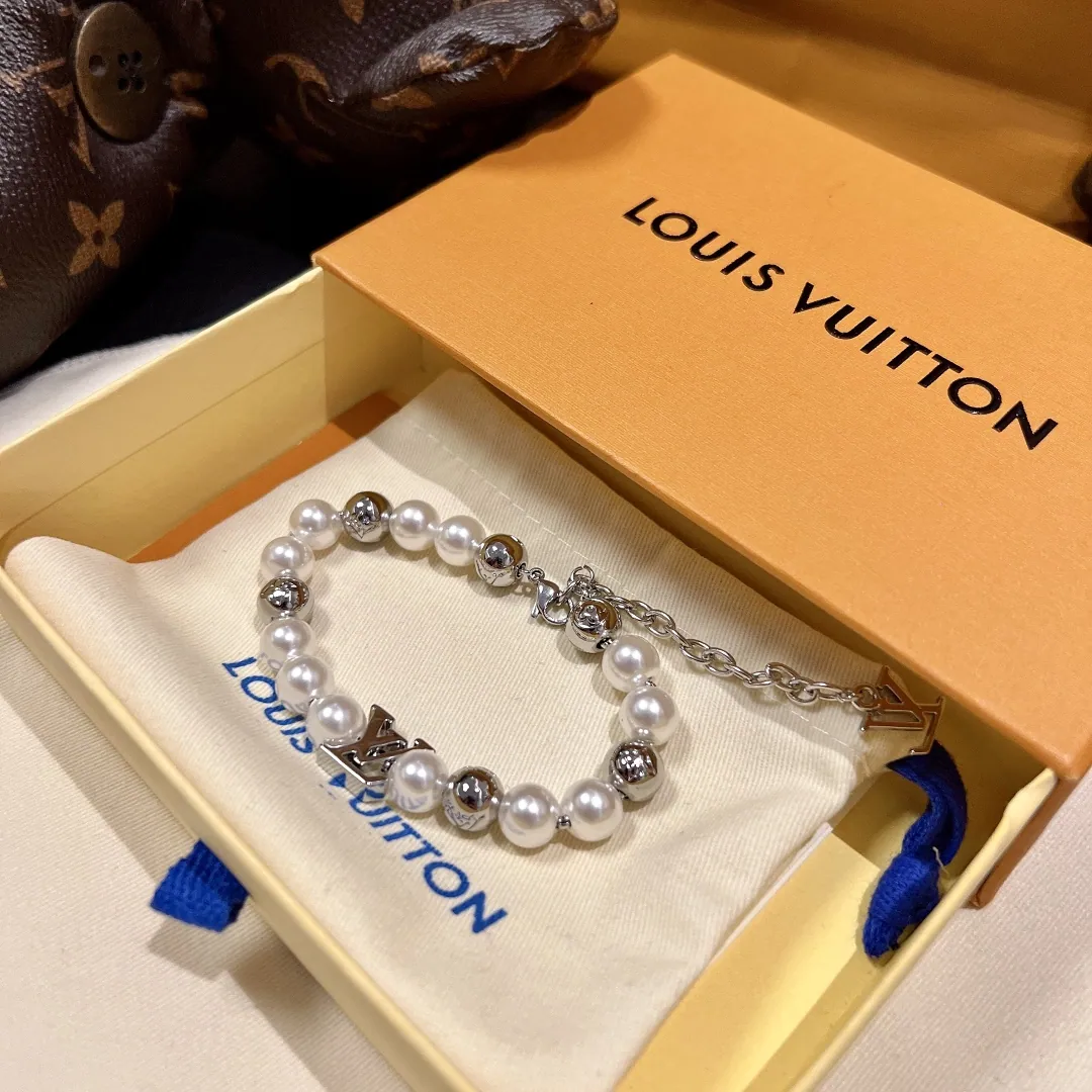 Pearl Beaded Bracelet
