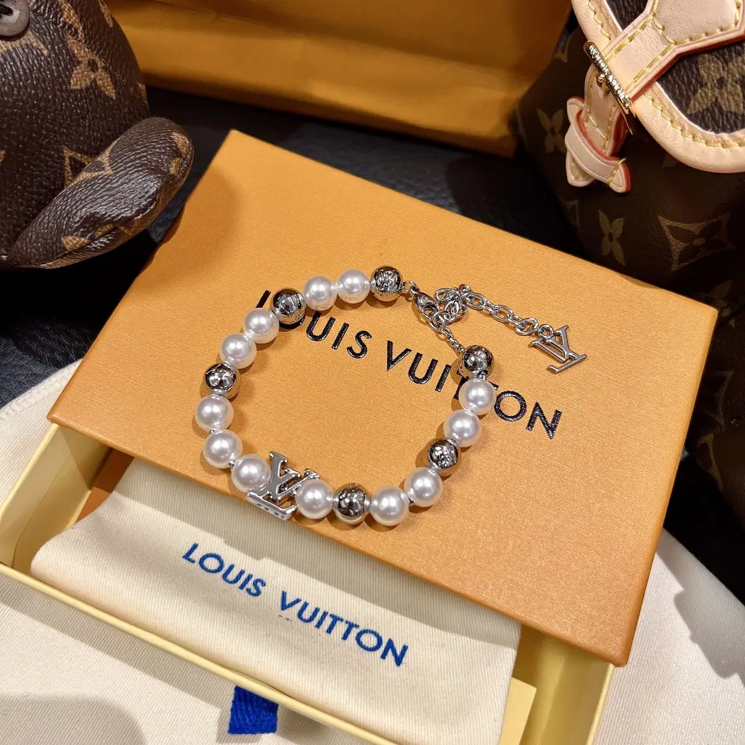 Pearl Beaded Bracelet