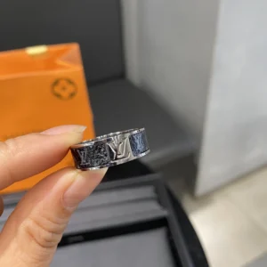 Graphic Motif Stackable Ring