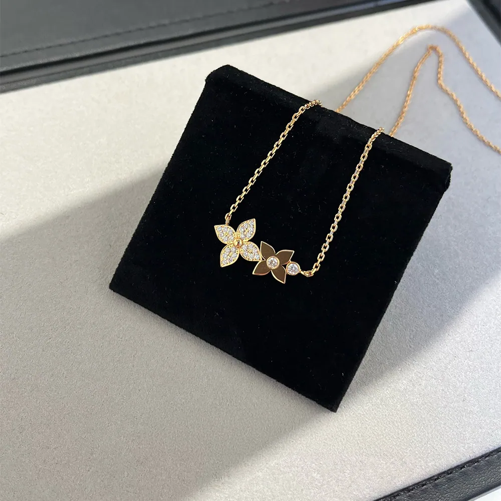 Star Blossom Double Flower Necklace