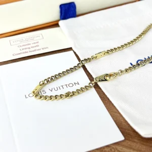 Skateboard Pendant Necklace