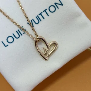 Graphic Pendant Necklace