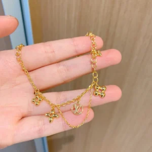 Petite Fleur Bracelet