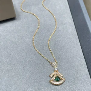 Fan Green Center Pavé Necklace