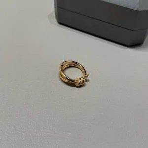 Knot Double Ring