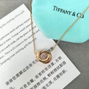 Atlas X Closed Interlocking Pendant