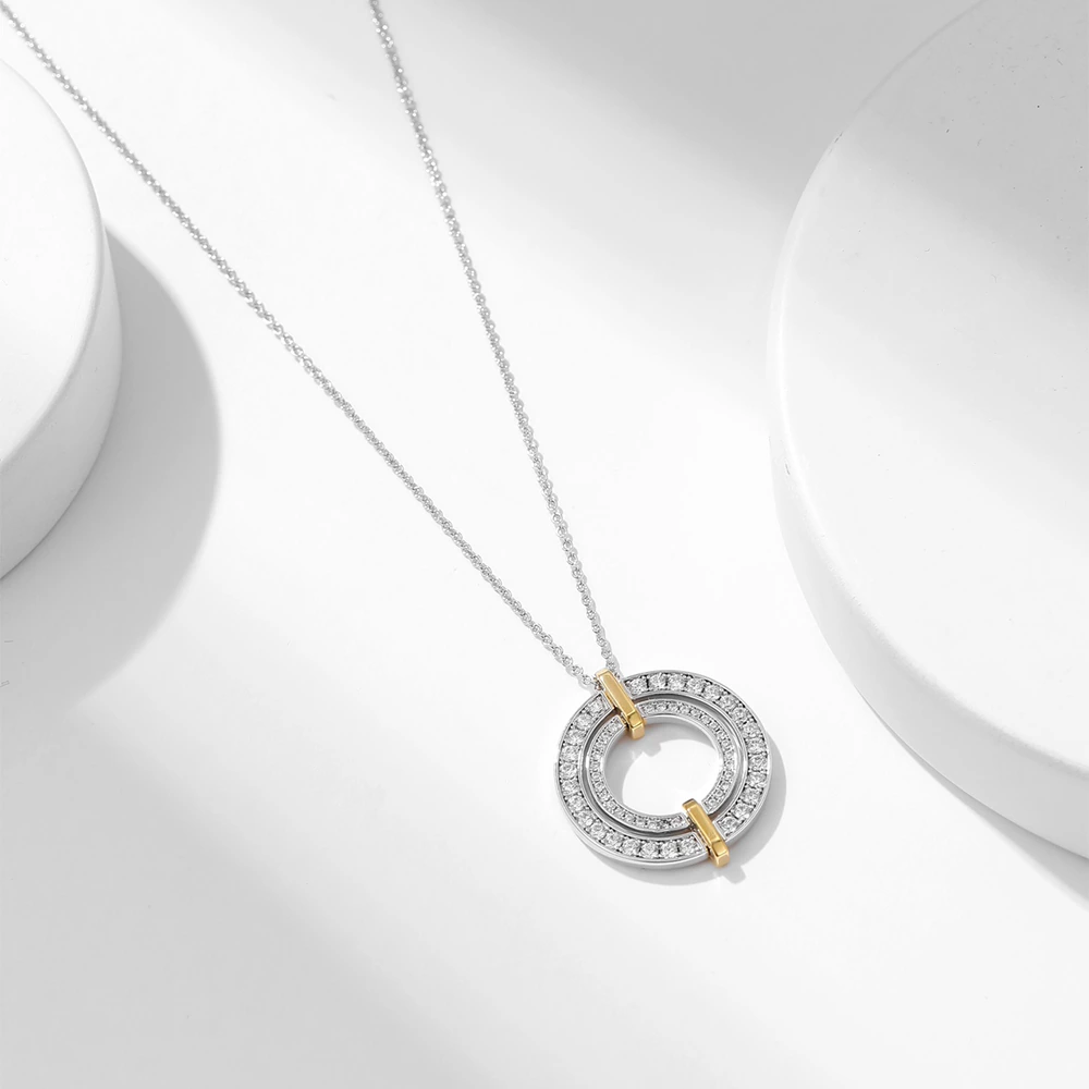 Open Motif Pendant Necklace