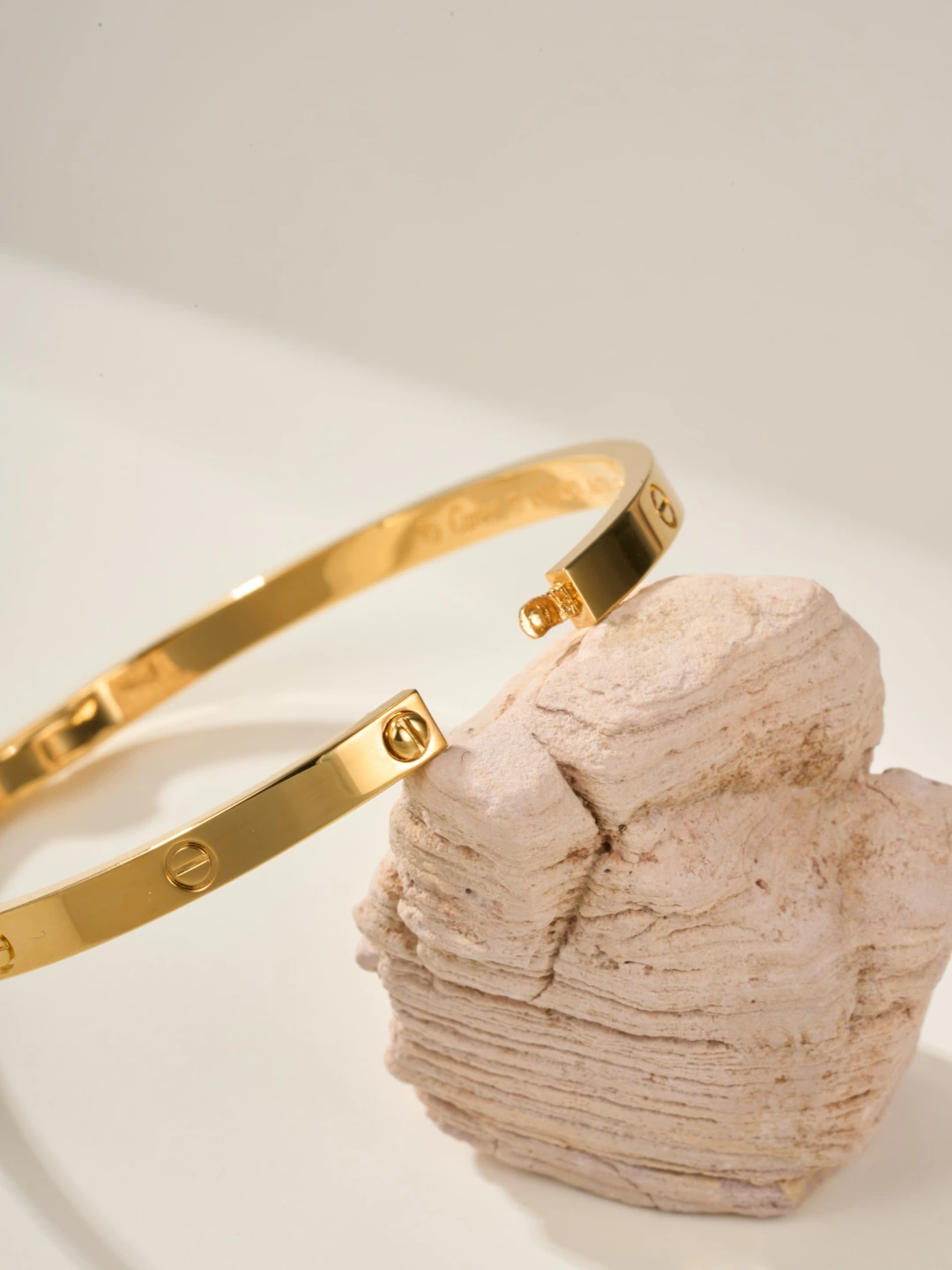 Slim Polished Screw Motif Bracelet