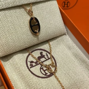 Grace Toggle Pendant Necklace