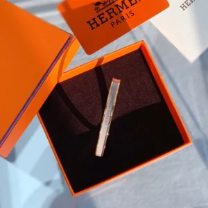 Graphic Link Bracelet