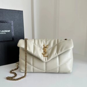 Auvrien 100215 Luxury Bag White Size 23x15.5x8.5