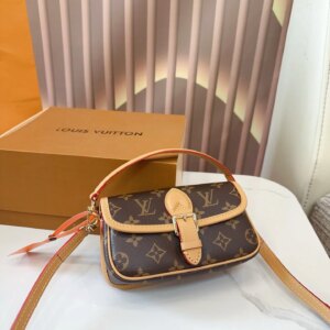 Auvrien 181903 Luxury Bags(19*12)cm