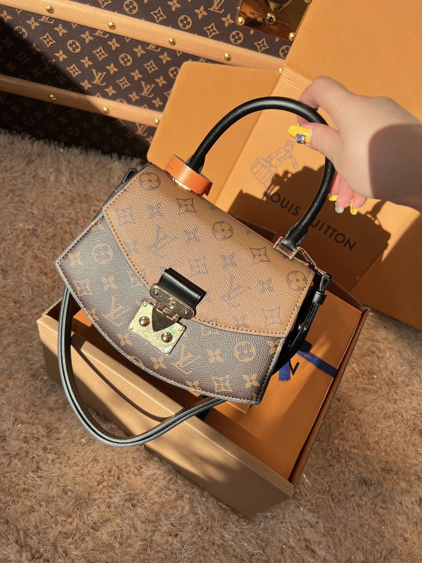 Auvrien 181910 Luxury Bags(24*18*7)cm