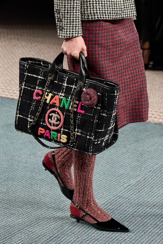 Auvrien 100161 Luxury Bag