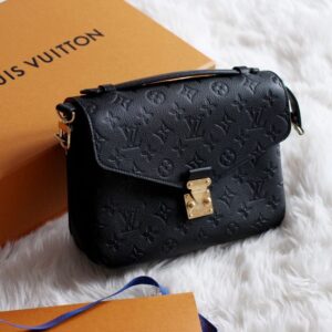 Auvrien 100094 Luxury Bag