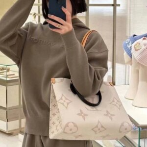 Auvrien 100099 Luxury Bag 35 x 27 x 14 cm