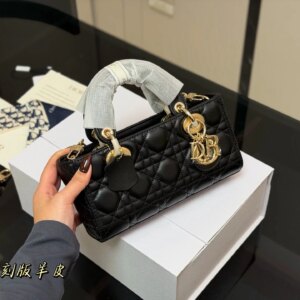 Auvrien 181943 Luxury Bags 22cm