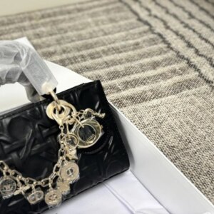Auvrien 181930 Luxury Bags(26*14)cm
