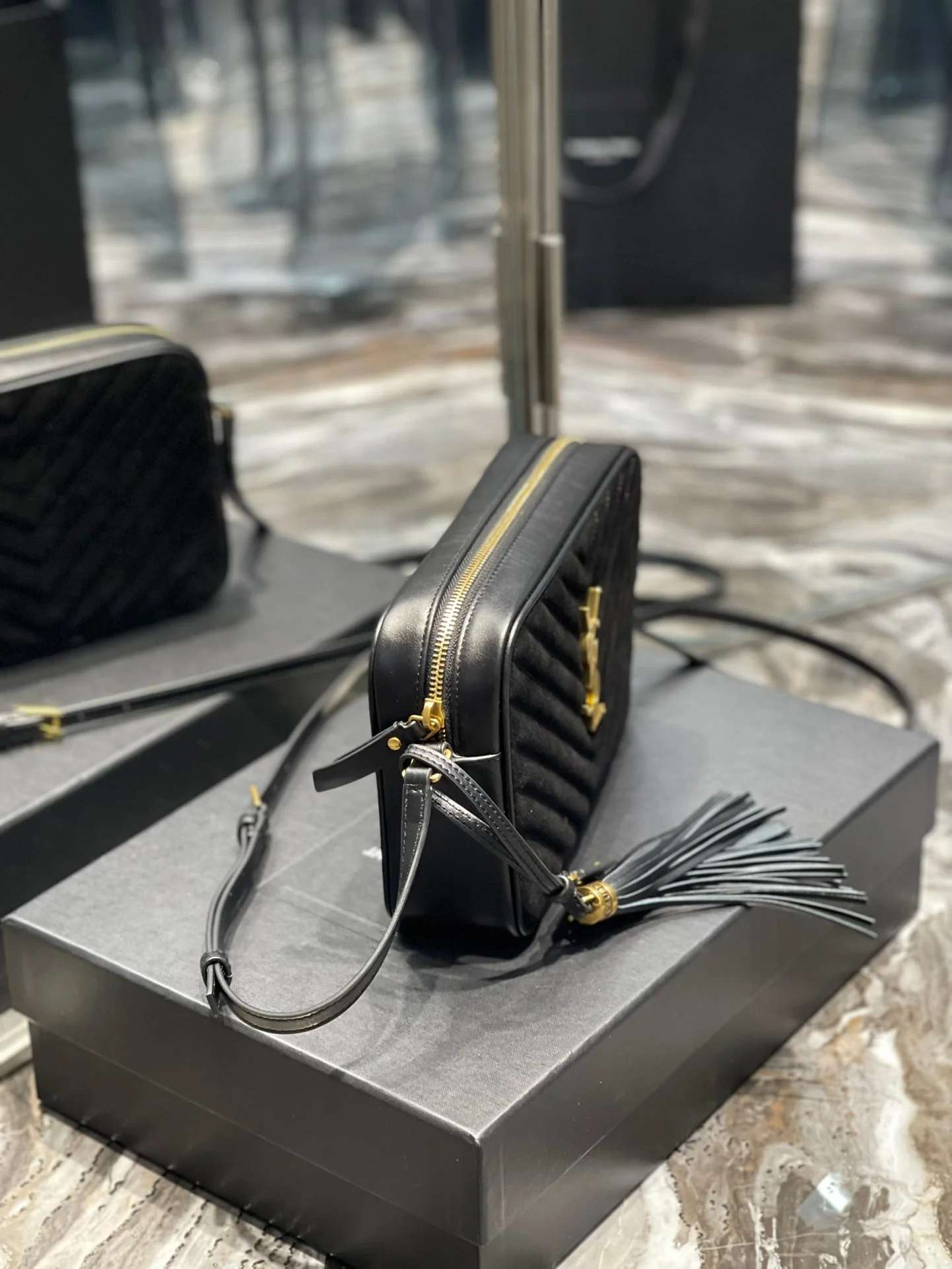 Auvrien 100199 Luxury Bag 23cm