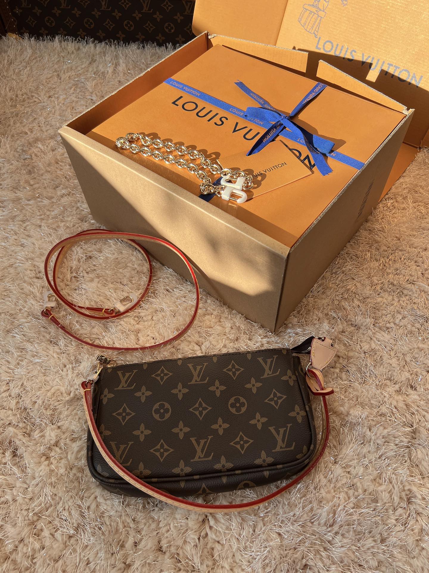 Auvrien 181904 Luxury Bags(23.5*13.5*4)