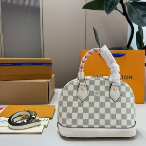 Checkerboard Top-Handle Shoulder & Crossbody Dome Bag, Top-Grain Leather, 25 × 17 cm, 0.75 kg