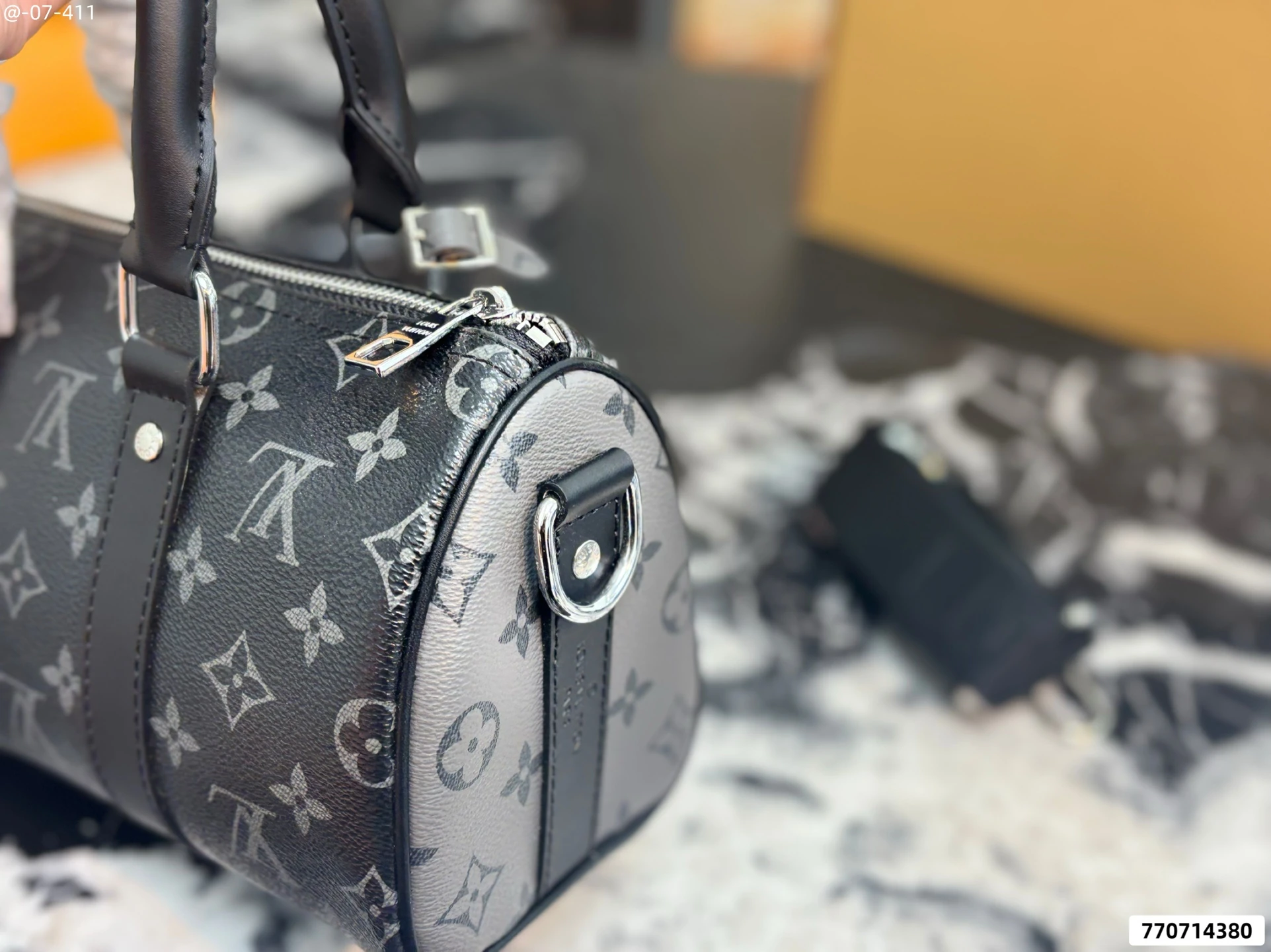 Embossed Monogram Top-Handle Shoulder & Crossbody Pillow Bag, Top-Grain Leather, 25 cm, 0.7 kg - Image 3